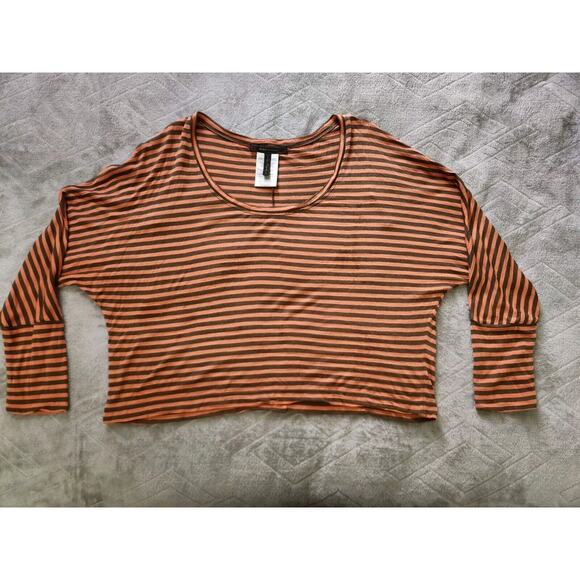 BCBG Maxazria Dolamn Long Sleeve Striped Knit Cropped Top Size Small - Picture 9 of 11